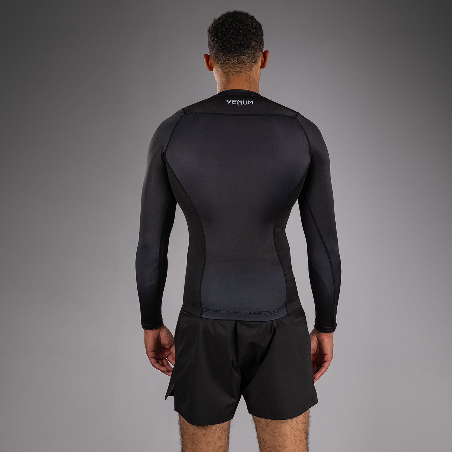 Venum No Gi Rashguards - Negro/Blanco