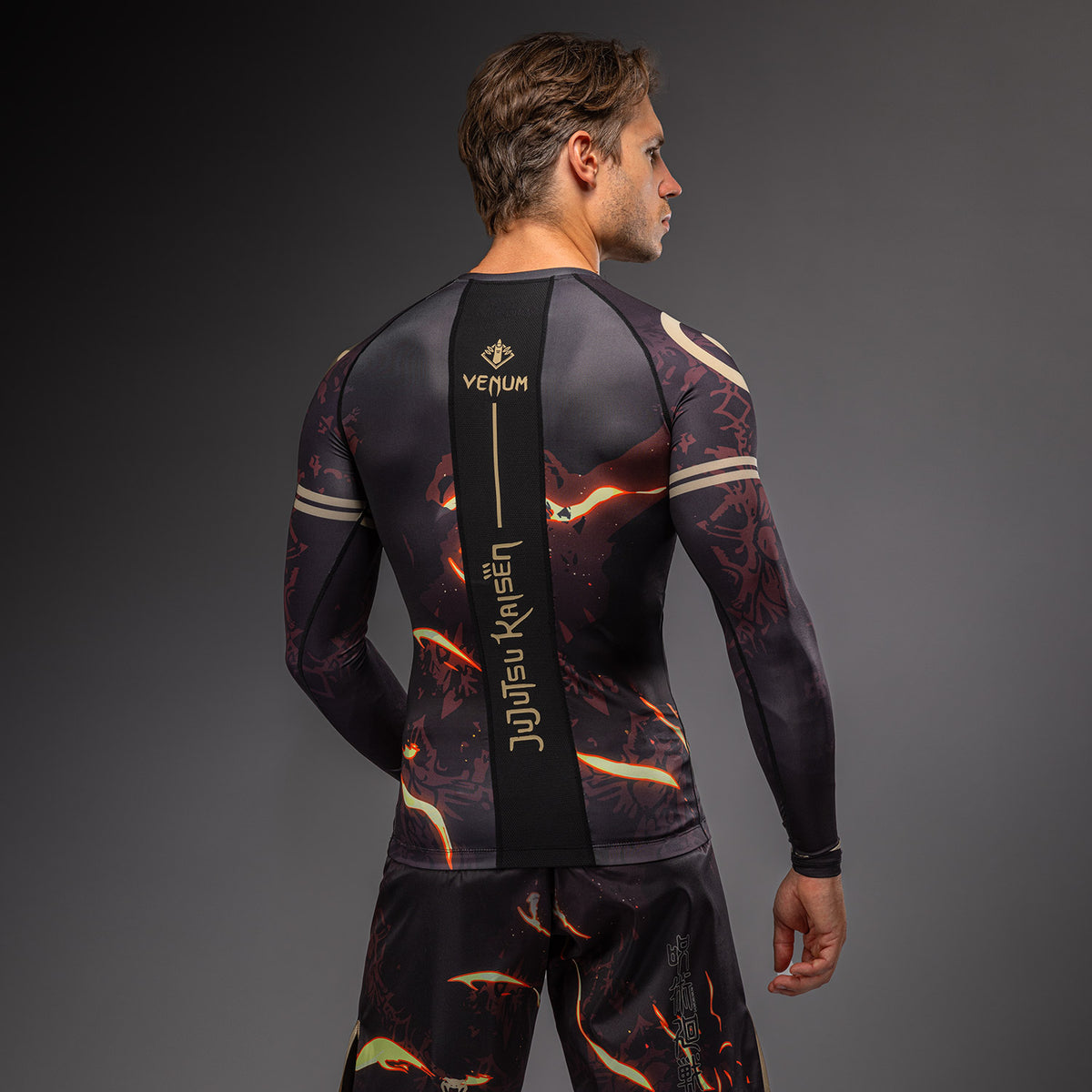 Jujutsu Kaisen x Venum Sukuna Rashguard Manga Larga – Negro/Arena