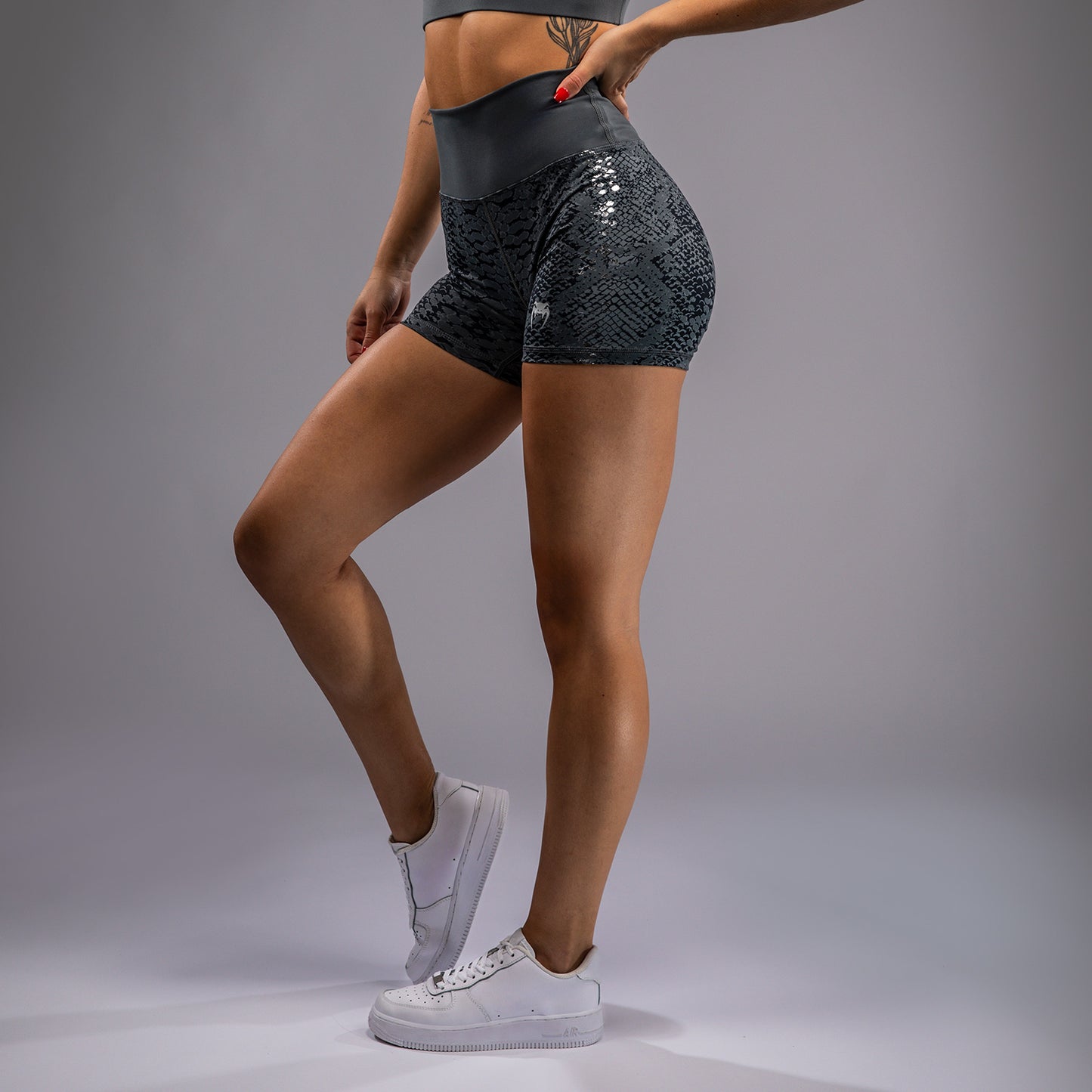 Venum Amazonia Pantalones Cortos de Compresión para Mujer - Gris Oscuro