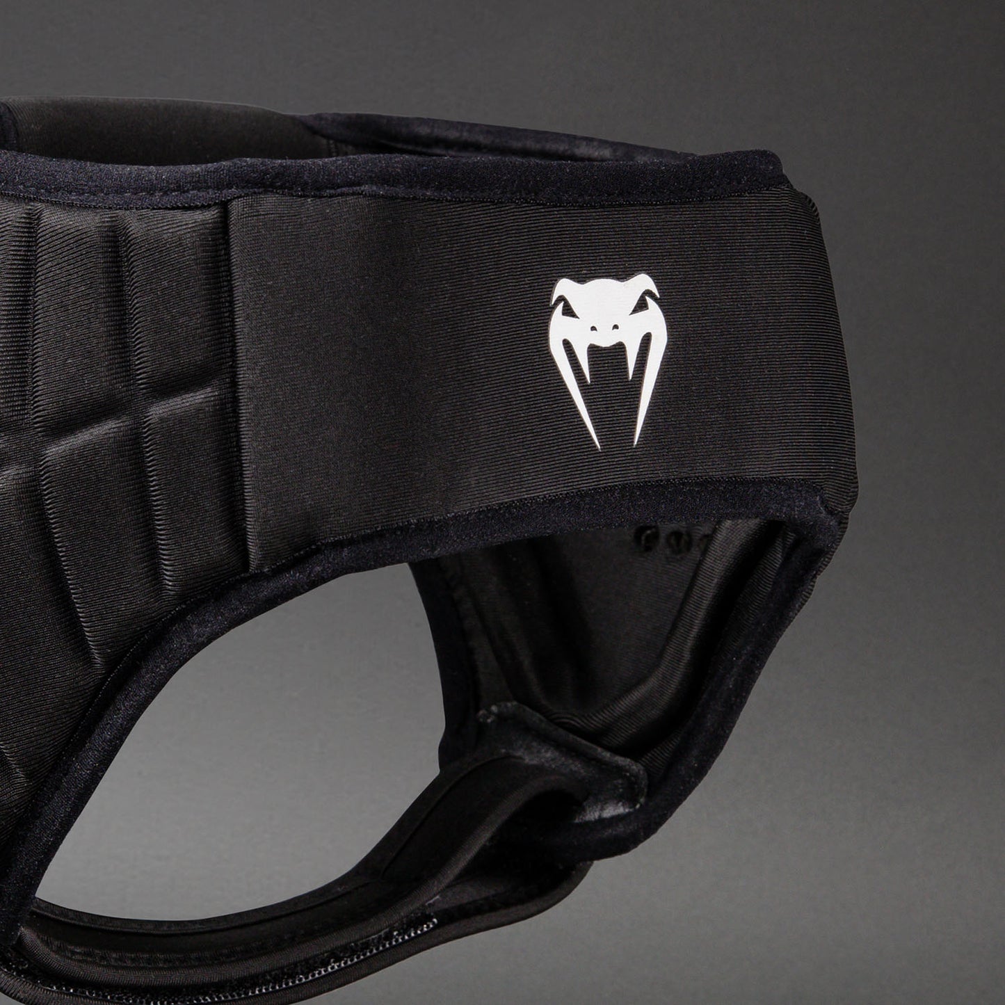 Venum Challenger Protector de Orejas de Lucha – Negro