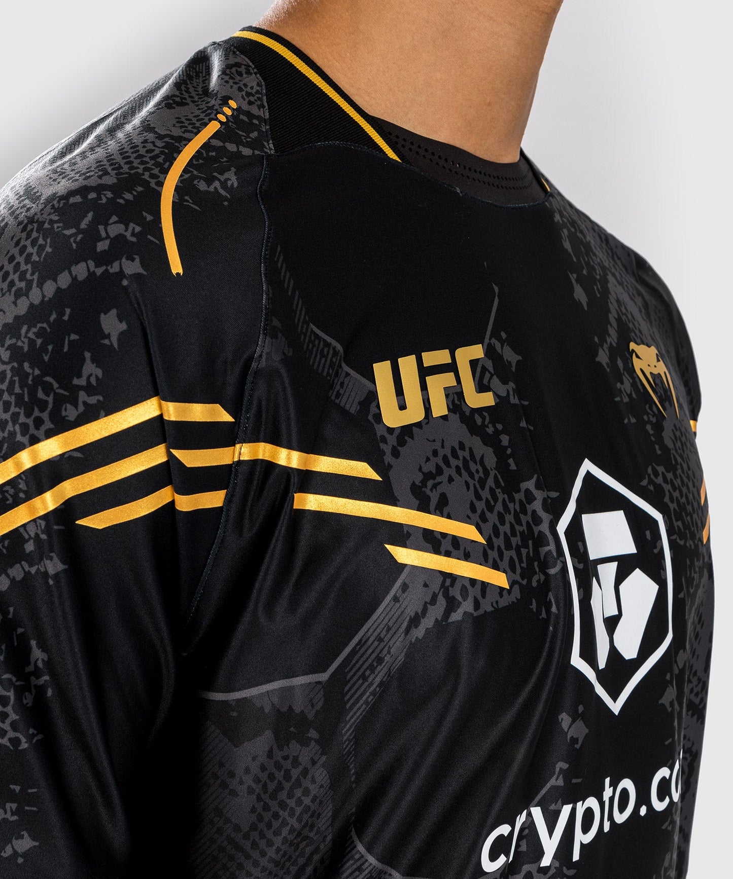 UFC Adrenaline by Venum Authentic Fight Night Camiseta Dry Tech Personalizado para Hombre - Champion