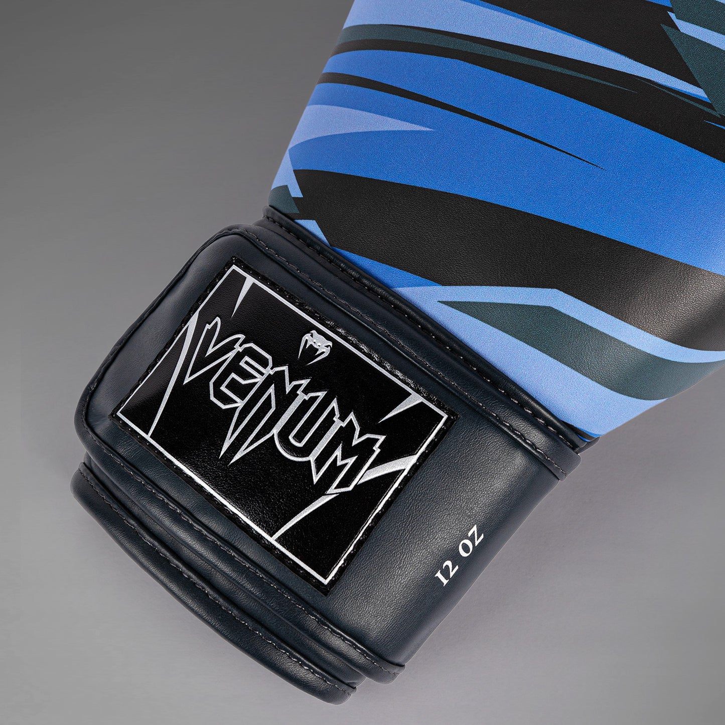 Venum Abyss Guantes de Boxeo - Azul Sombra