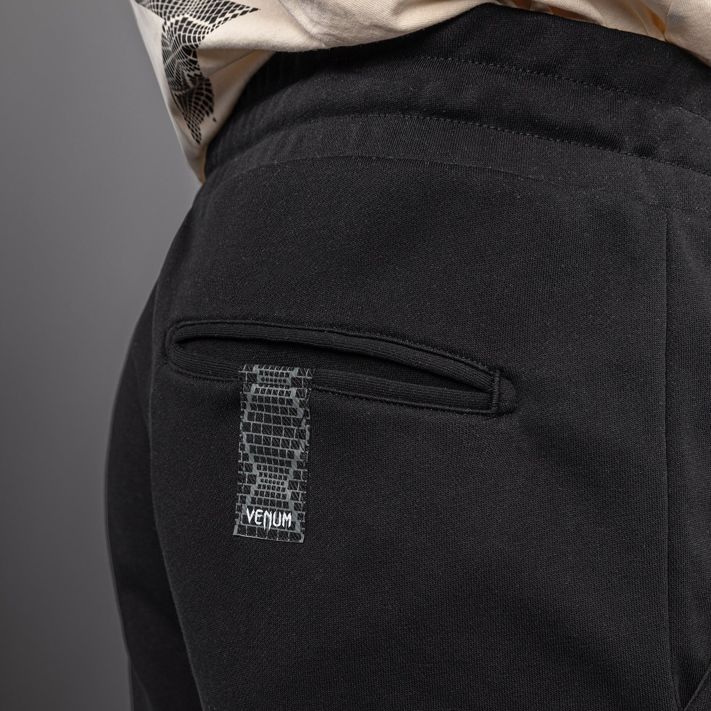 Venum Classic Fleece Short de Algodón - Negro