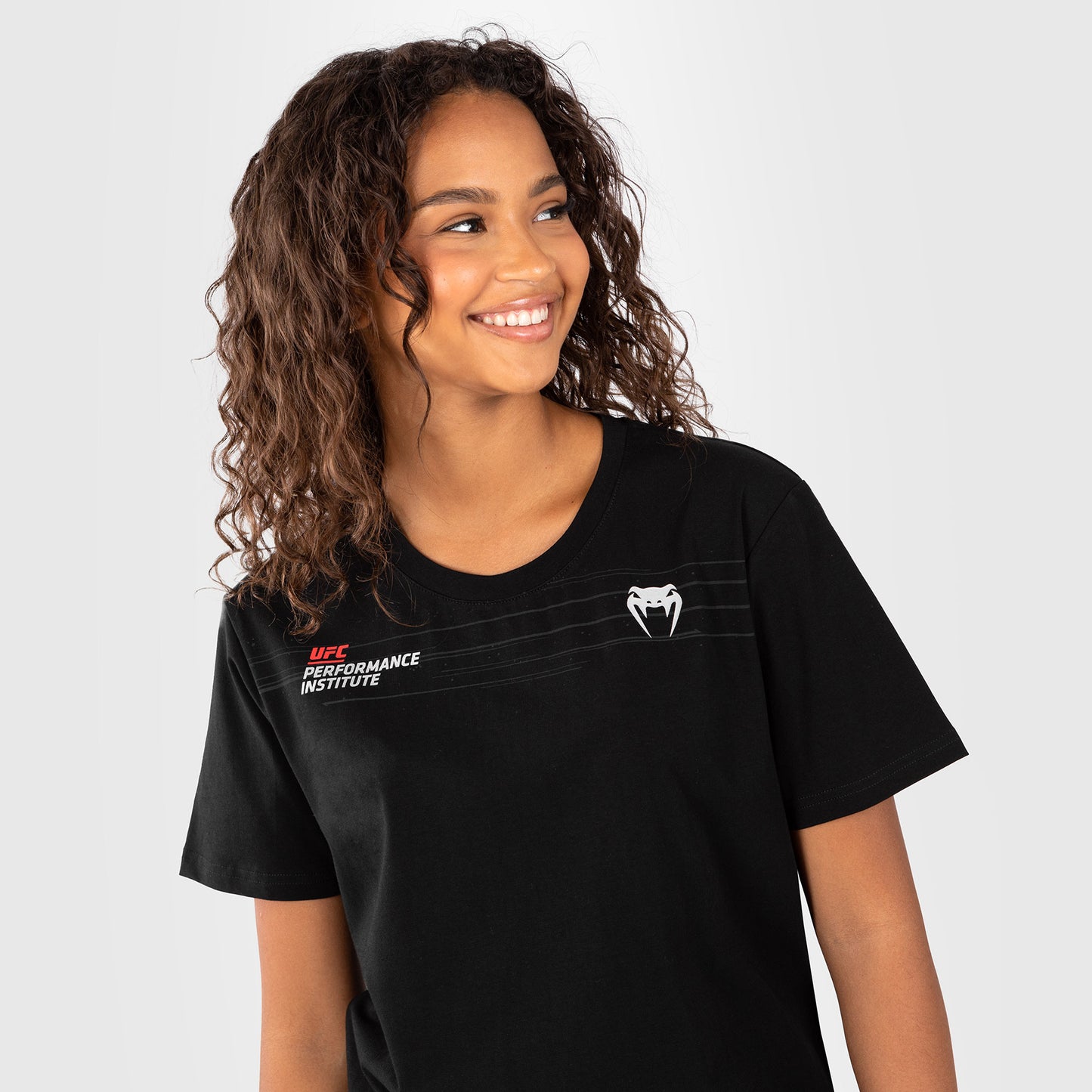 UFC Venum Performance Institute 2.0  Camiseta de mujer - Negra/Roja