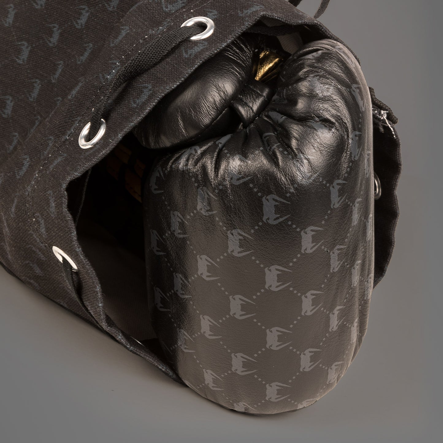 Guantes de boxeo Venum Coco Monogram Pro - Negro intenso
