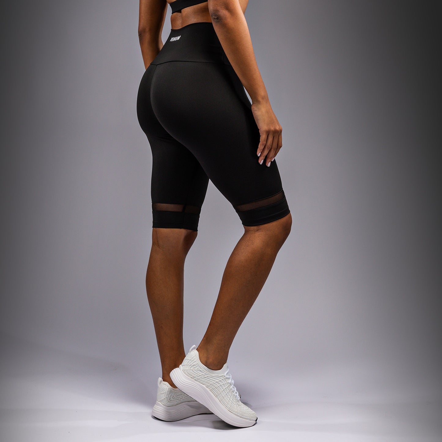 Venum Halo Pantalones cortos de compresión para mujer - Negro