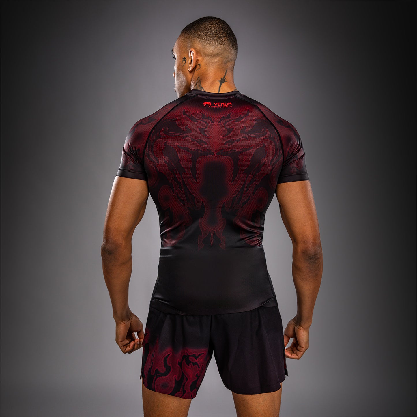 Venum Spectre Rashguard Manga Corta – Negro/Rojo