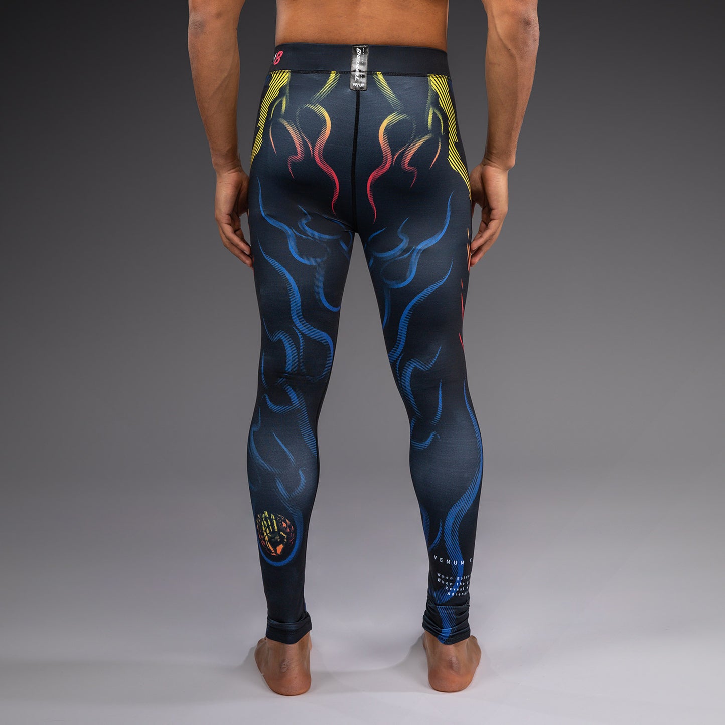 Venum x TEKKEN 8 Mallas Yoshimitsu - Negro/Naranja