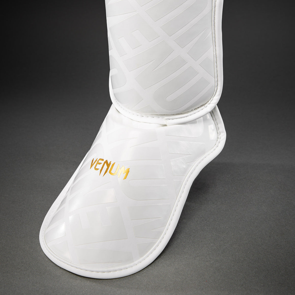 Venum Contender 1.5 XT 3D Espinilleras - Blanco/Oro