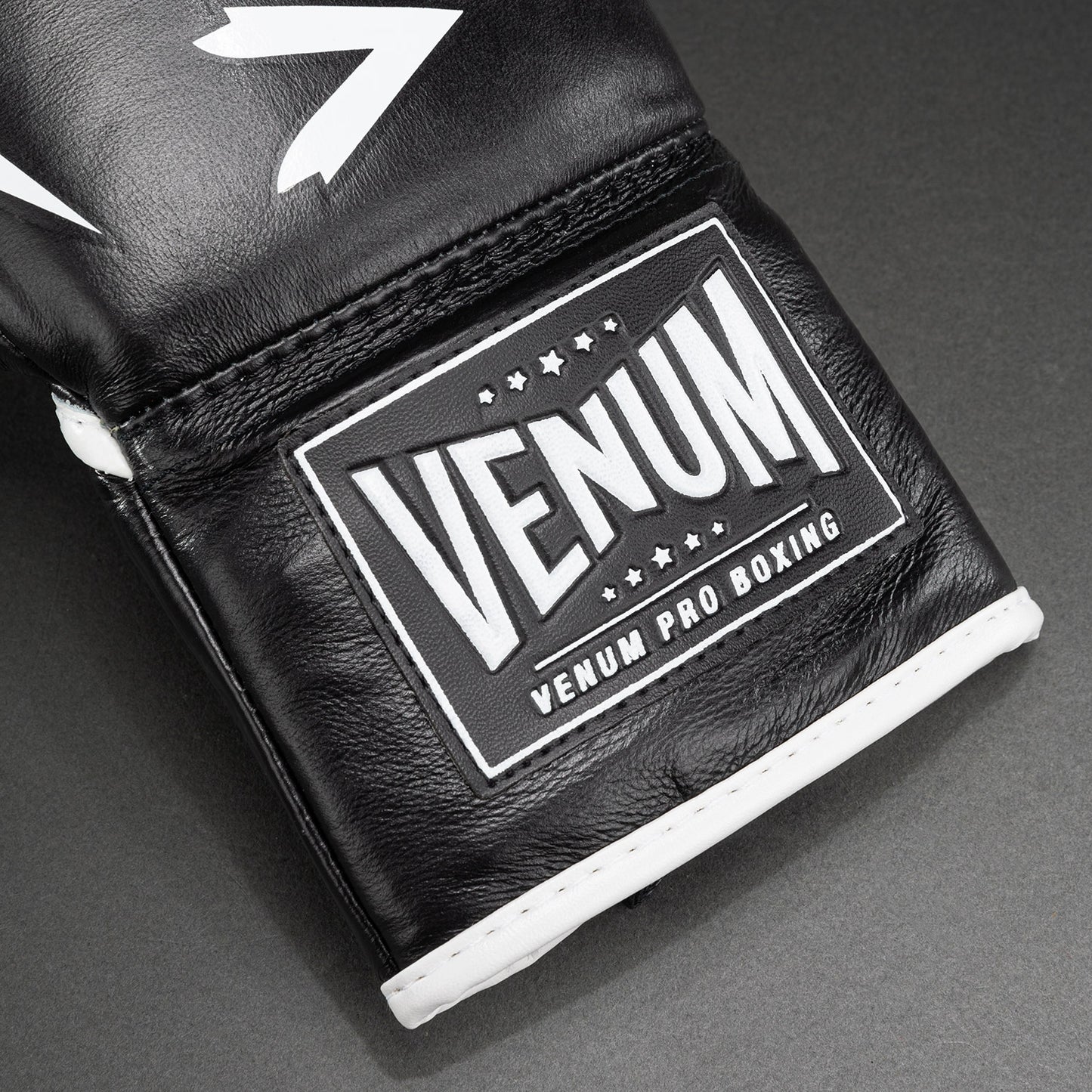 Guantes de boxeo Venum Hammer Pro con cordones - Negro/Blanco