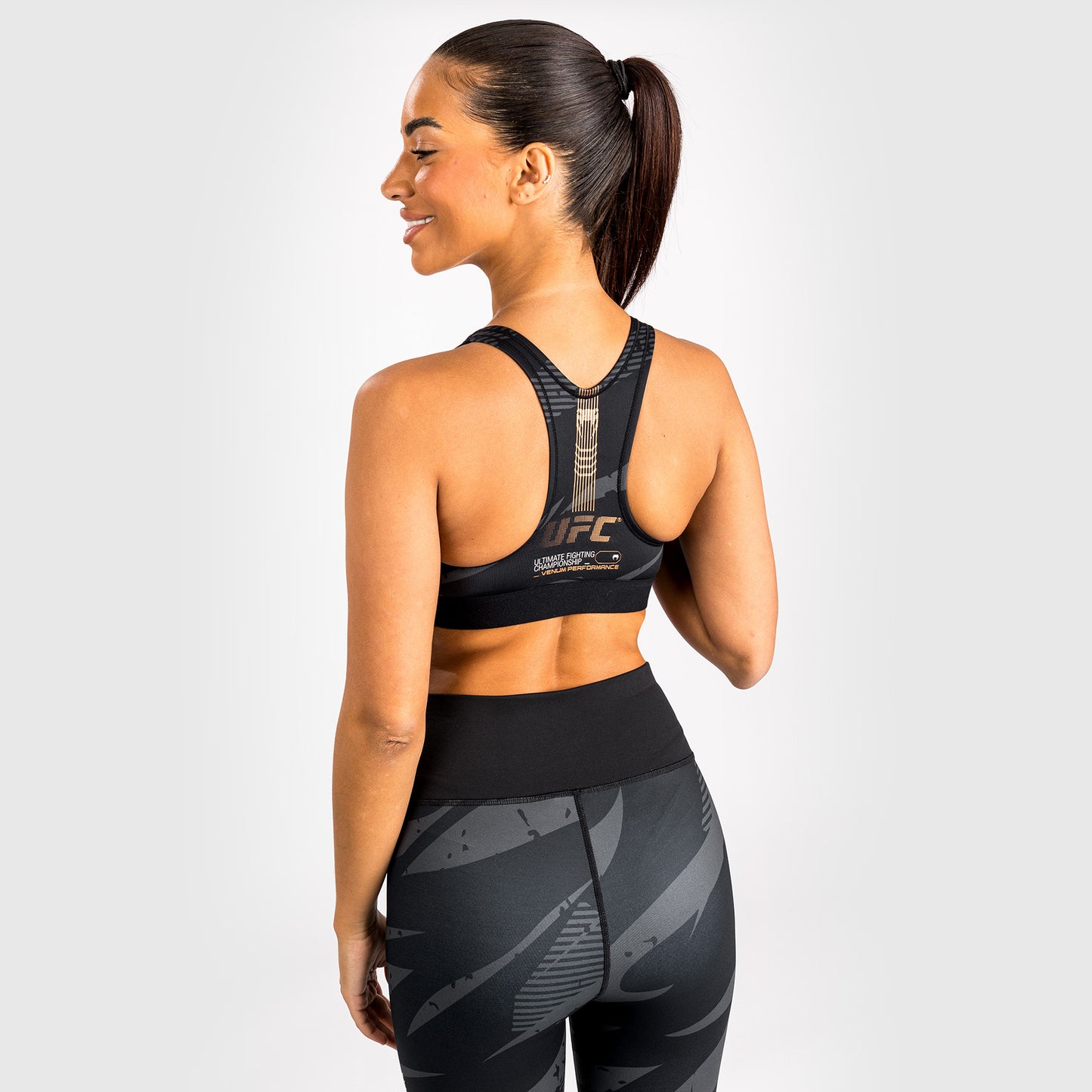 UFC Adrenaline By Venum Fight Week Sujetador deportivo - Urban Camo