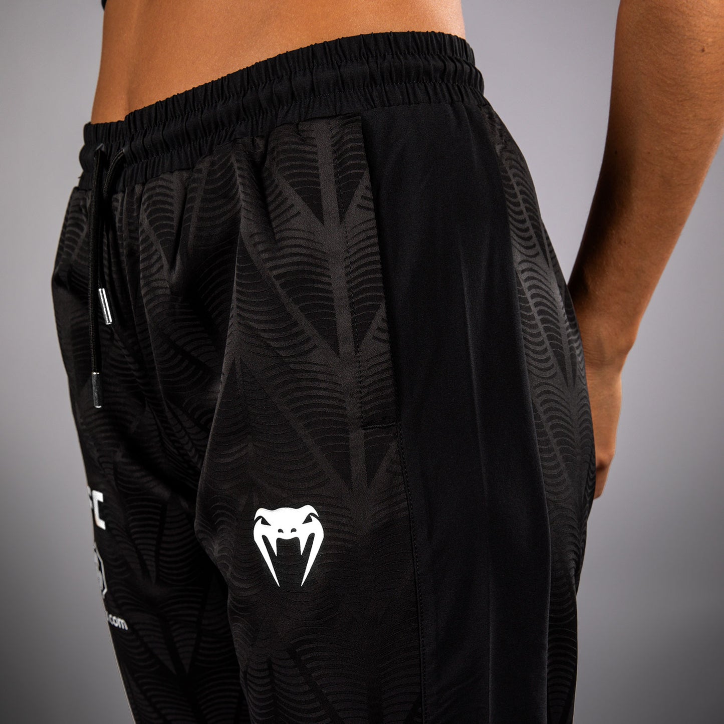 UFC Zenith by Venum Authentic Fight Night Pantalón de walkout Mujer - Negro