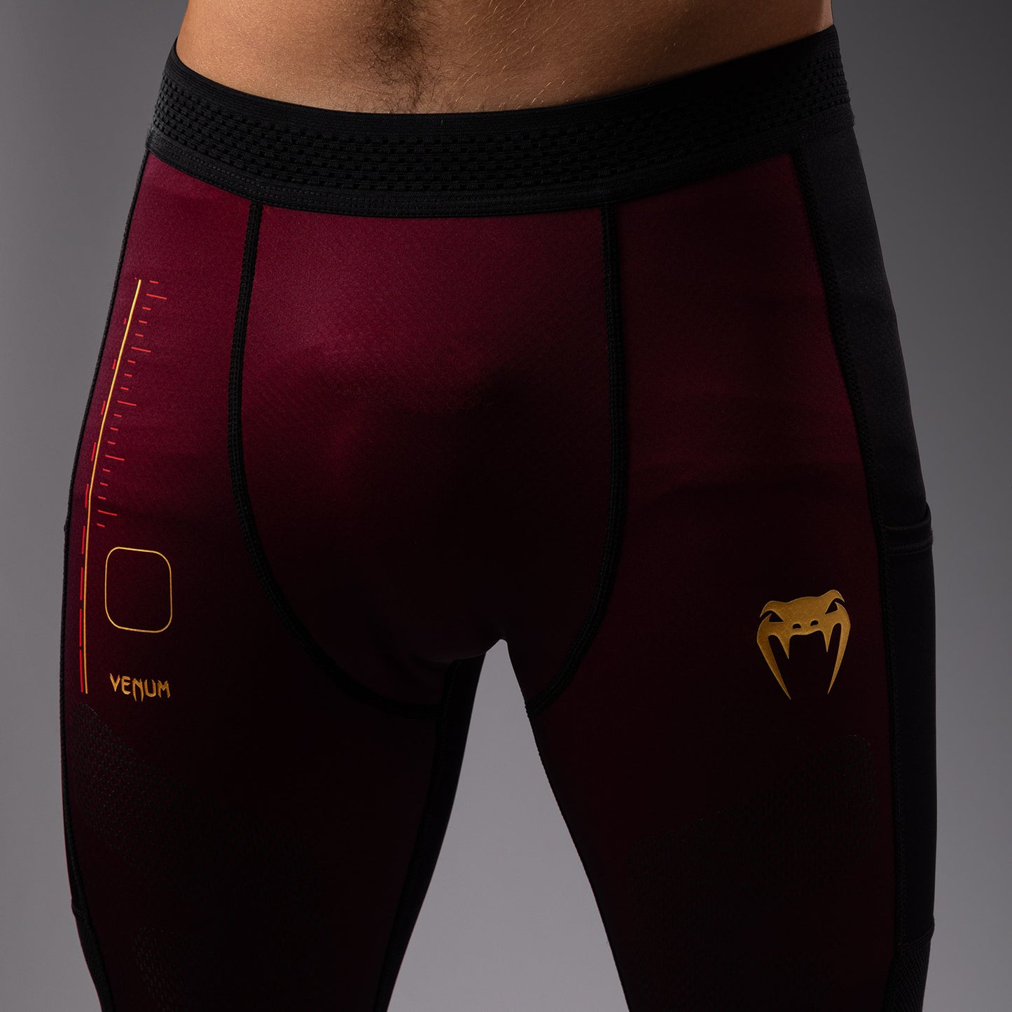 Venum Tactical XT Spats - negro/borgoña/oro