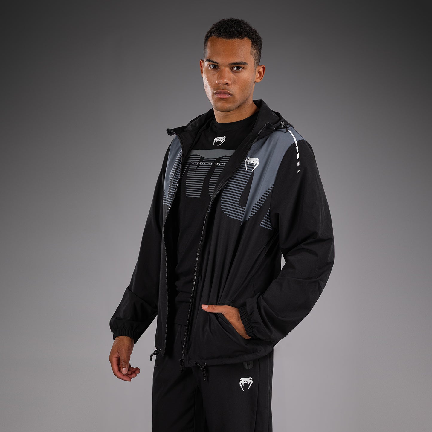 Venum Adrenaline Chaqueta Deportiva – Negro/Gris Plateado