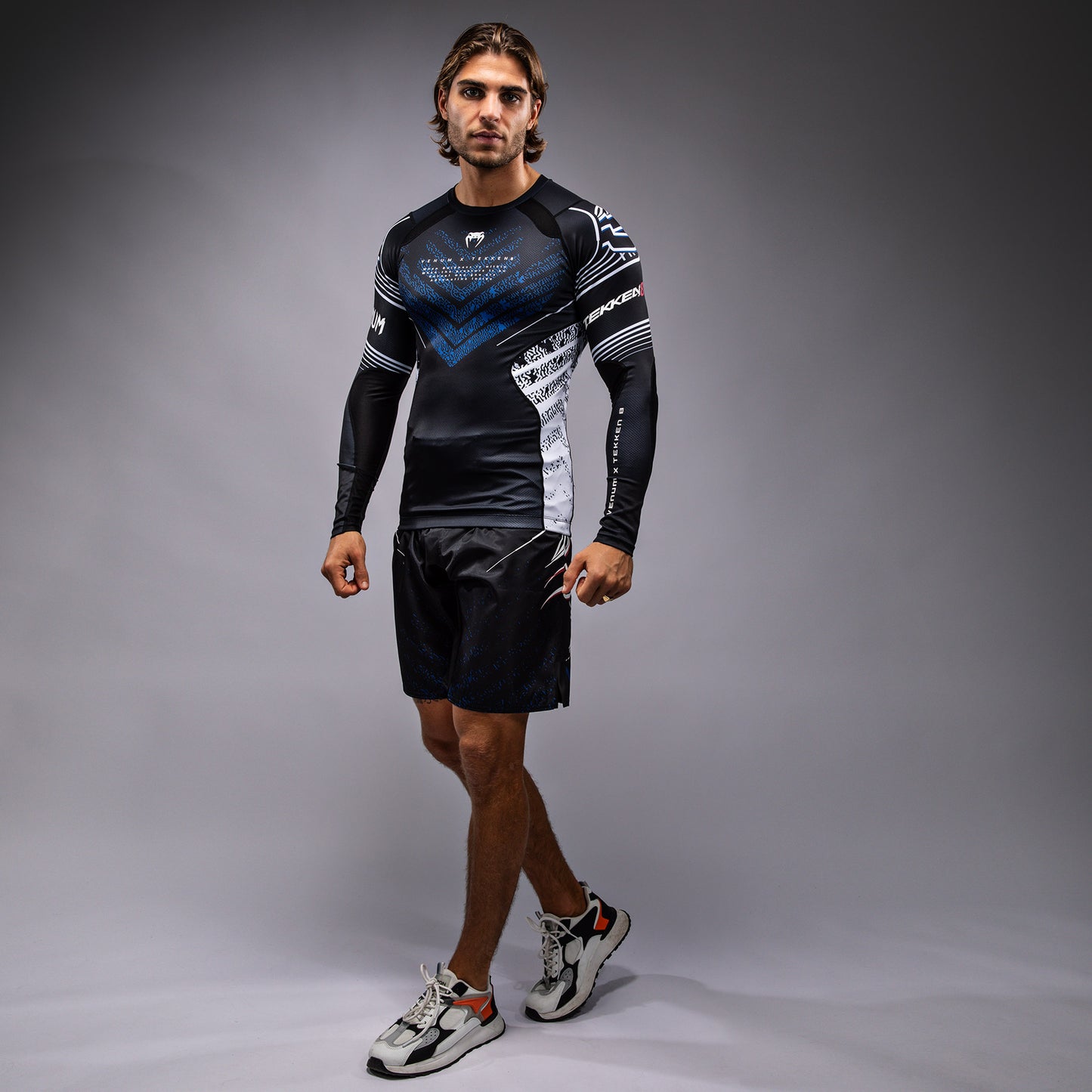 Venum x TEKKEN 8 - Jin Kazama Rashguard - Azul/Negro/Blanco