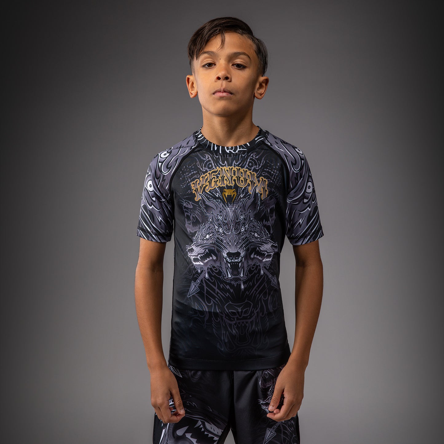 Venum Wolf Atak Rashguard Manga Corta Para Niños – Negro/Gris