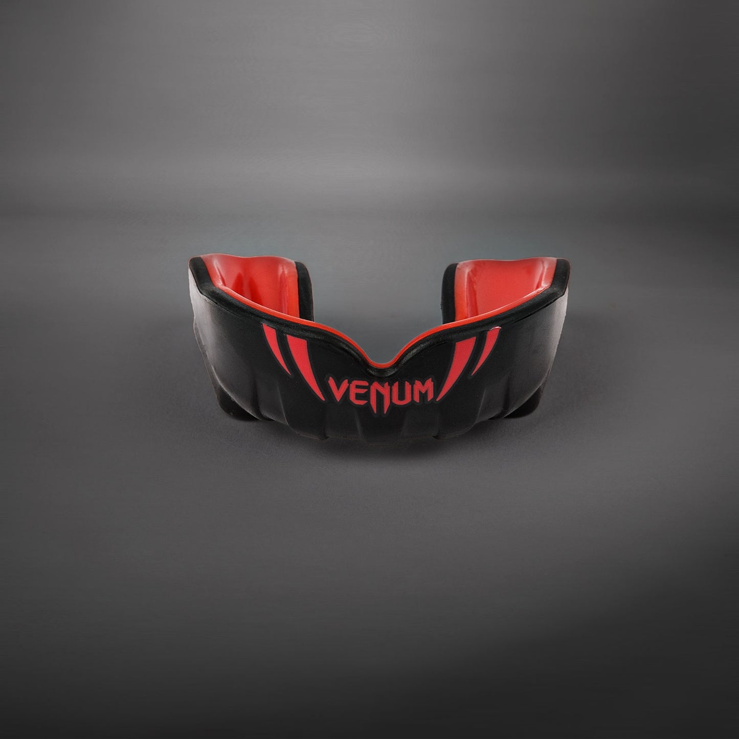 Venum Challenger Kids Protector bucal - Negro/Rojo