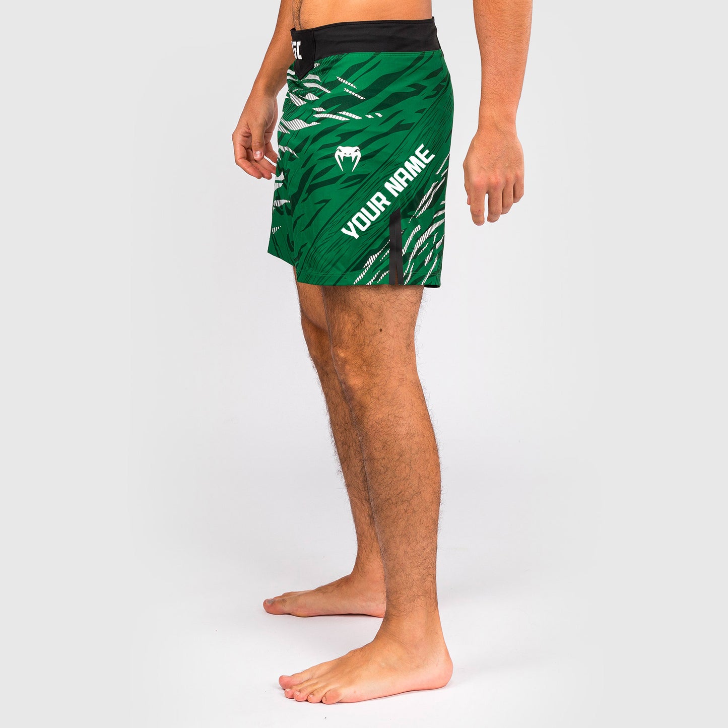 UFC Fusion by Venum Personalizados Authentic Fight Night Shorts de Lucha para Hombre - Ajuste Corto - Verde