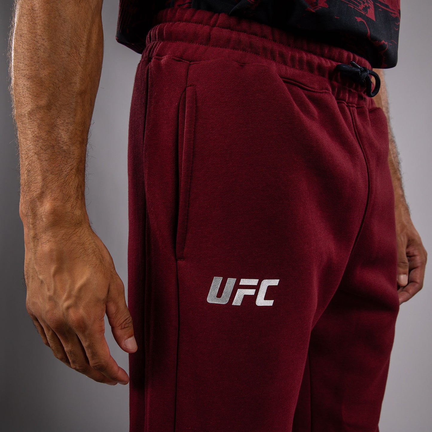 UFC Zenith by Venum Authentic Fight Week Pantalón Hombre - Burdeos