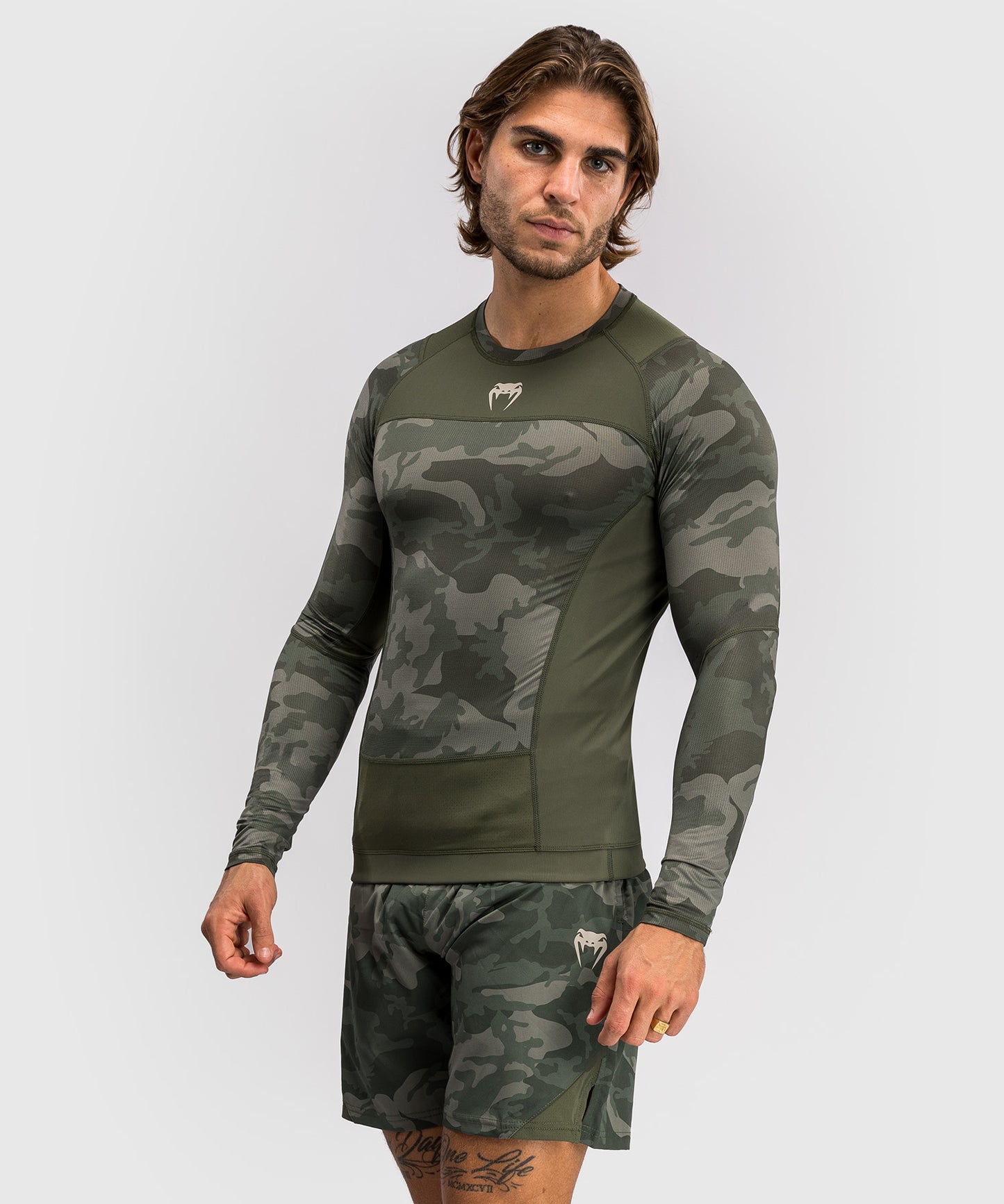 Venum G-Fit Air Rashguard de Manga Larga para Hombre - Camuflaje Militar