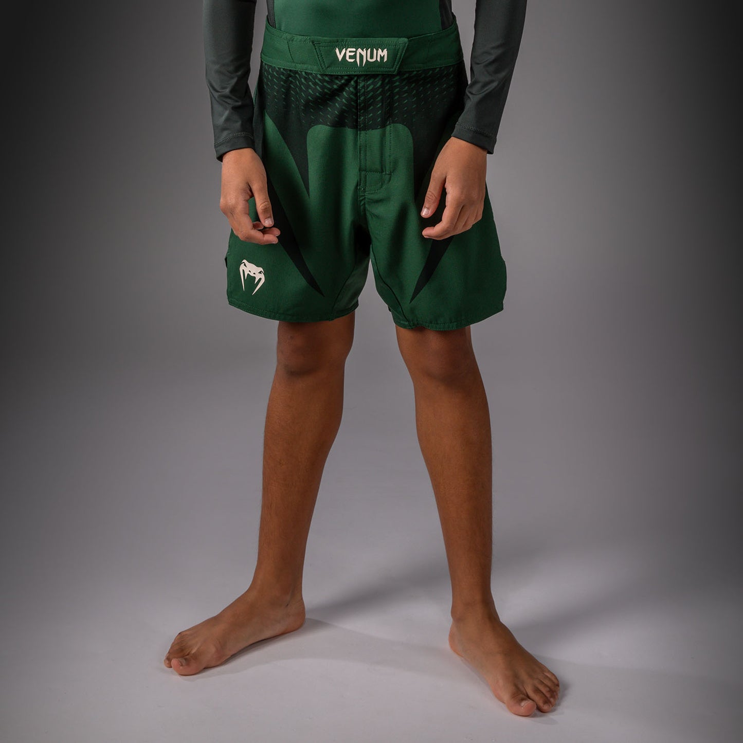 Venum Attack Fightshorts Niños - Verde Bosque/ Blanco Roto