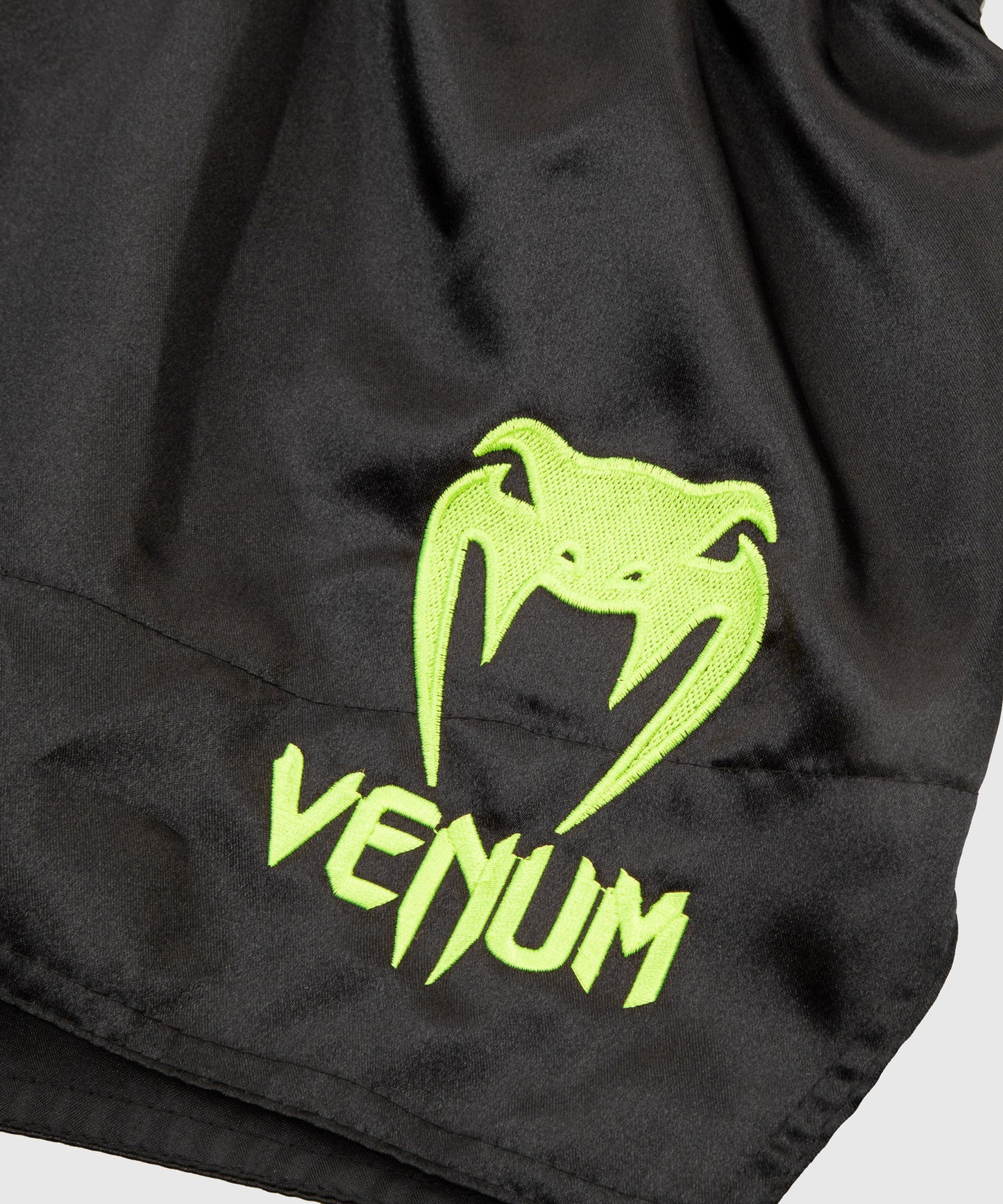 Short de Muay Thai Venum Classic - Negro/amarillo fluorescente