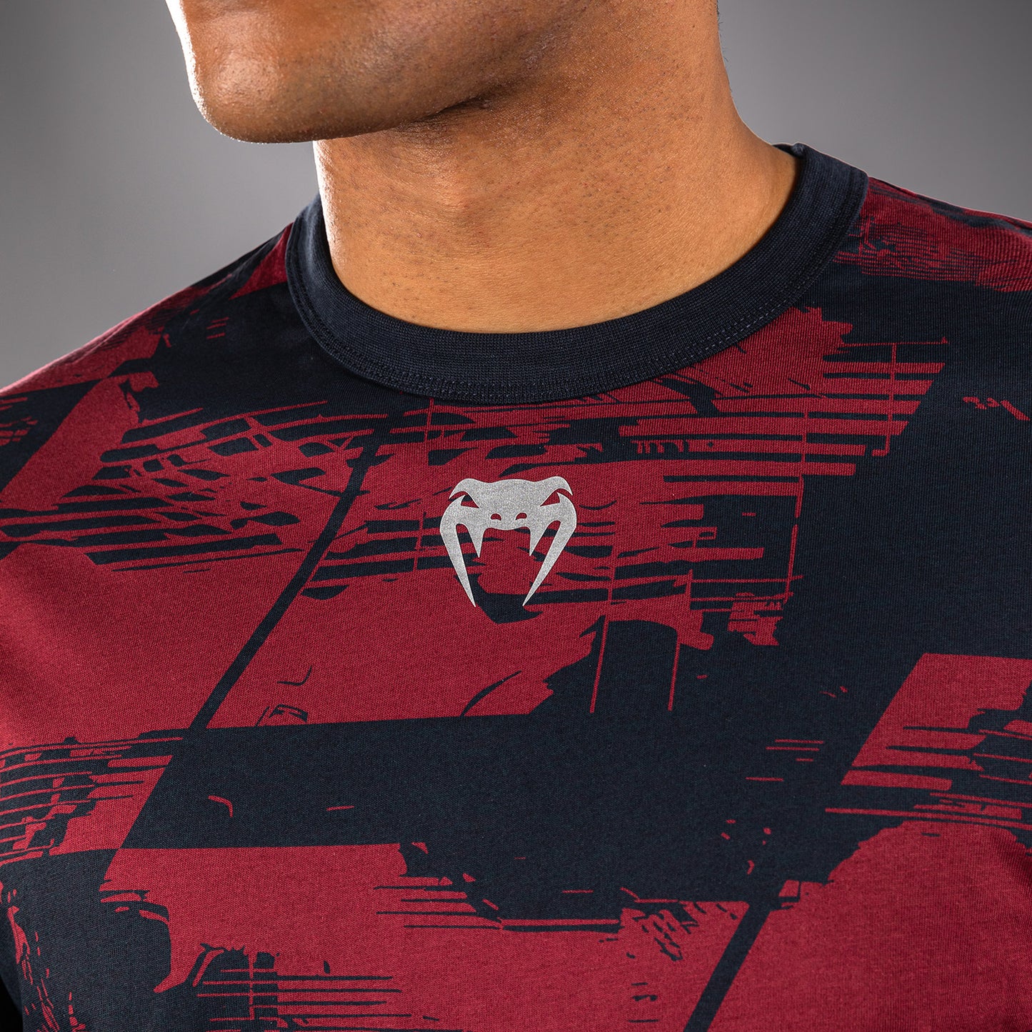 UFC Zenith by Venum Authentic Fight Week Camiseta de manga larga Hombre - Azul marino/Burdeos/Plateado