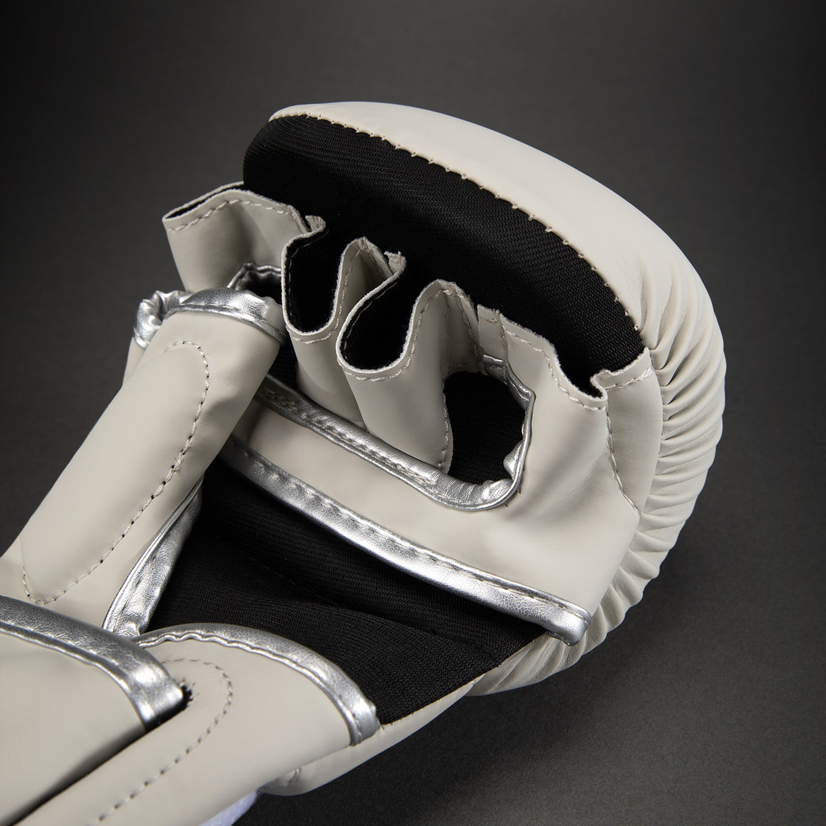 Venum Contender 1.5 Guantes de sparring - Marfil/Dorado