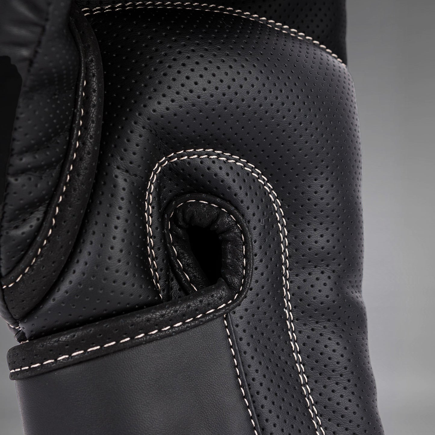Venum Impact Evo Guantes de boxeo - Negro