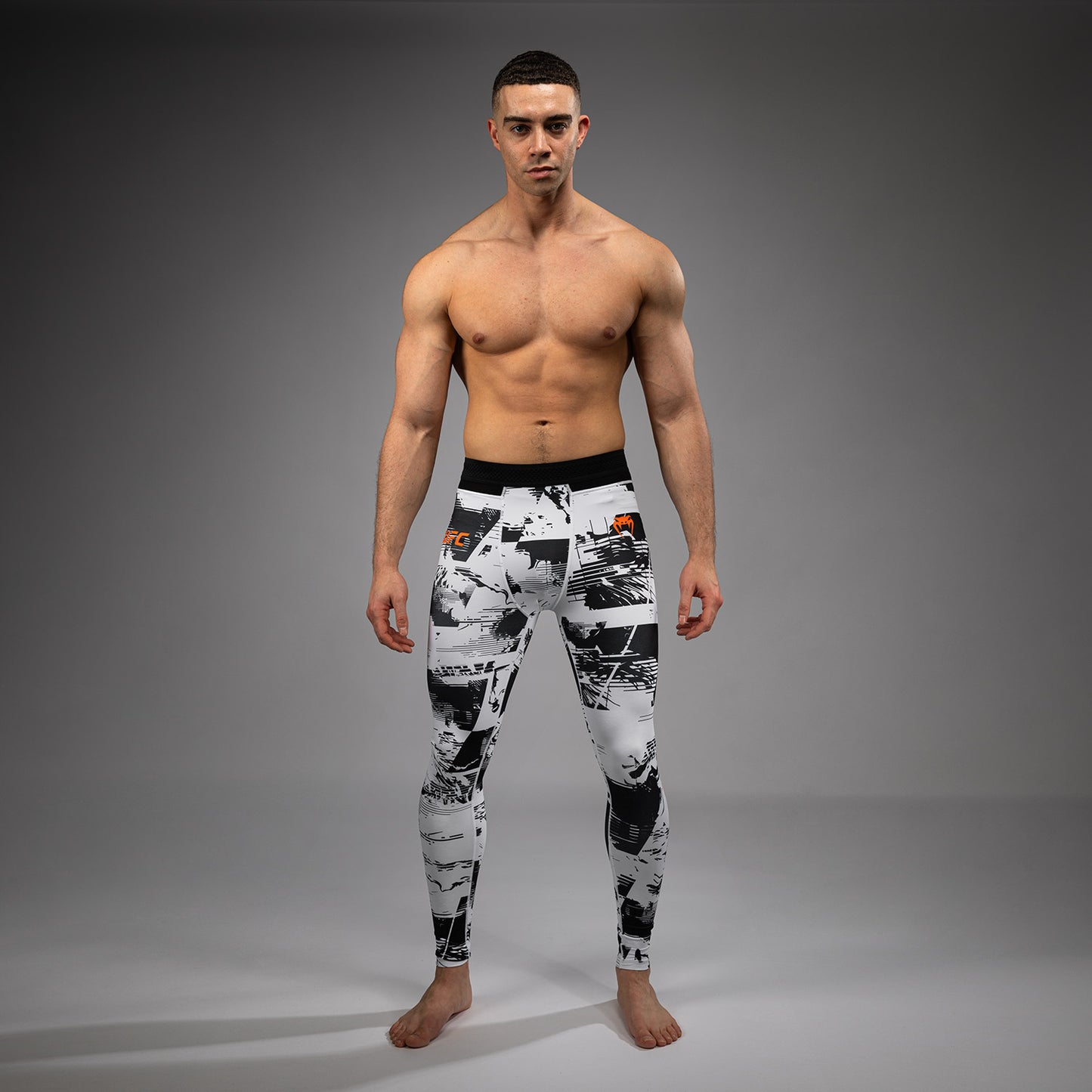 UFC Zenith by Venum Authentic Fight Week Malla Performance Hombre - Blanco