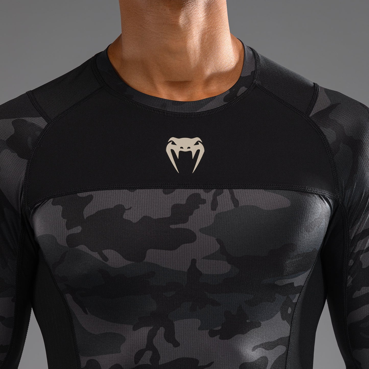 Venum G-Fit Air Rashguard de Manga Larga para Hombre - Camuflaje Urbano Digital
