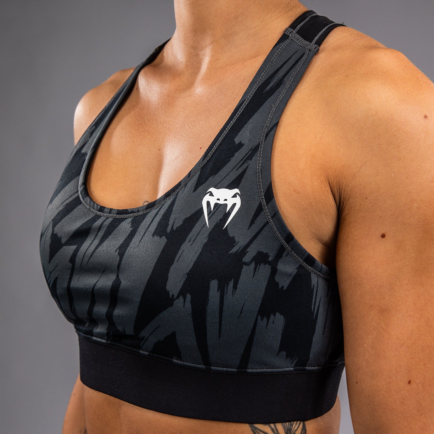 Venum Graffiti Sujetador Deportivo para Mujer - Carbón Urbano
