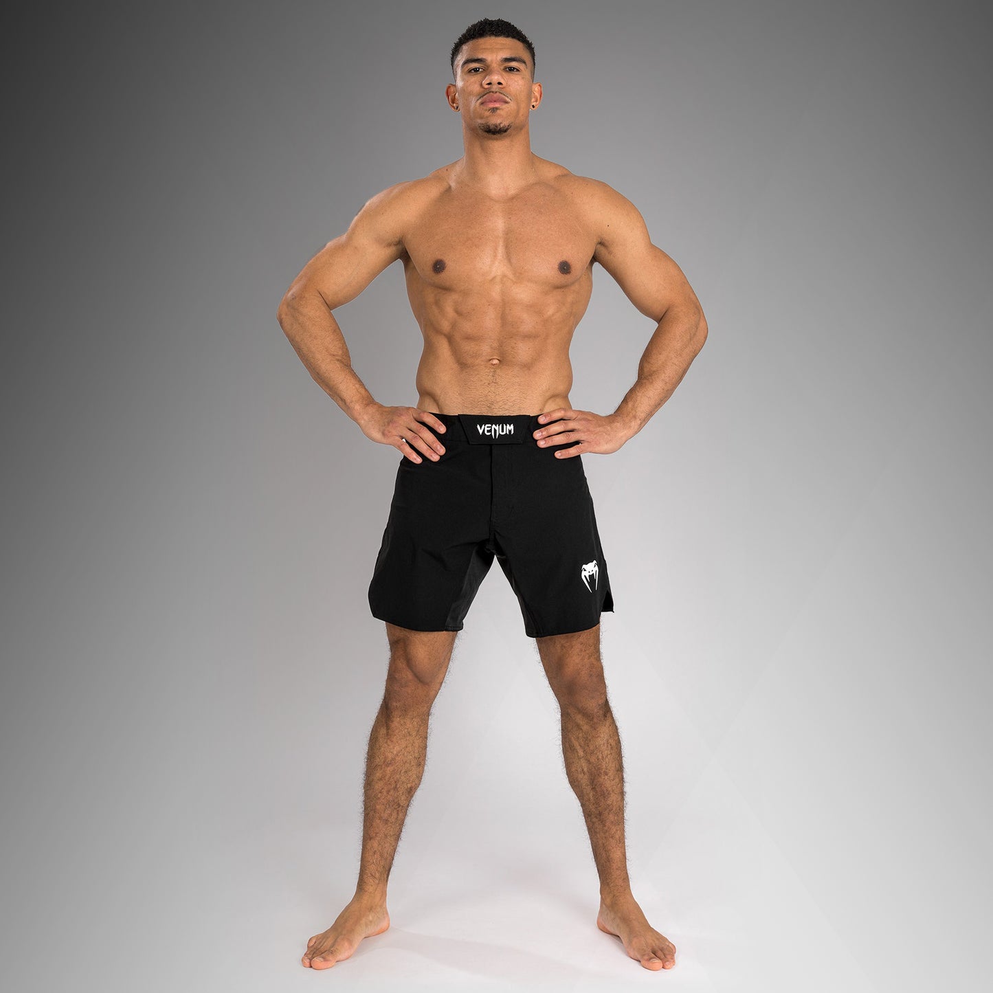 Venum Contender Pantalones cortos de lucha para hombre - Negro/Blanco