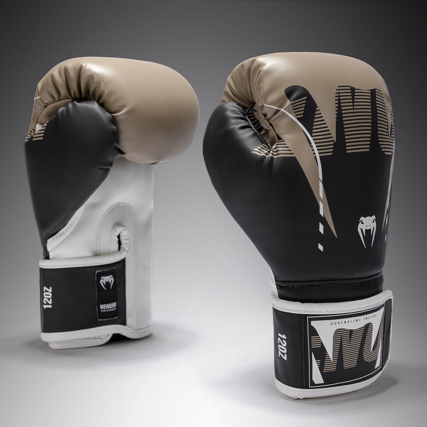 Venum Adrenaline Guantes de Boxeo – Negro/Arena