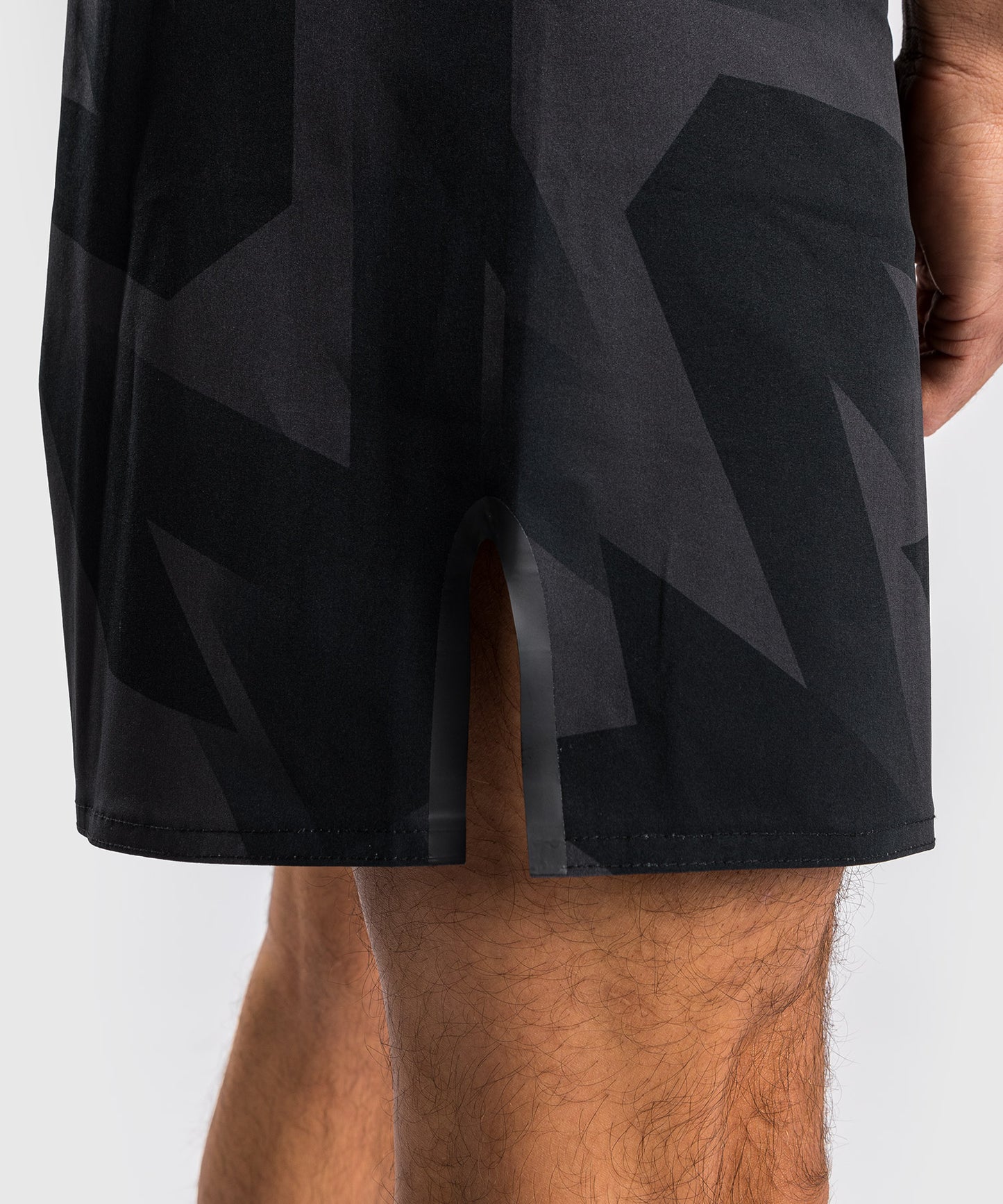 Pantalones Cortos de MMA Venum Razor - Negro/Oro