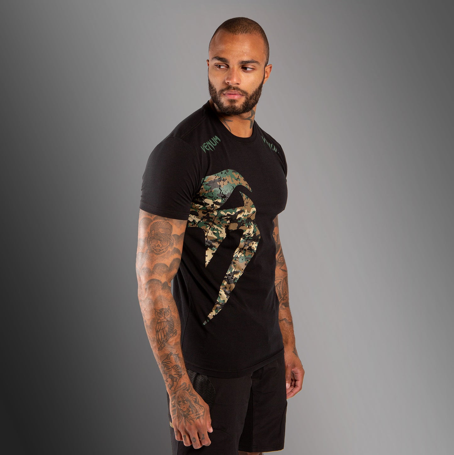 Venum Original Giant Camiseta - Negro/Camuflaje