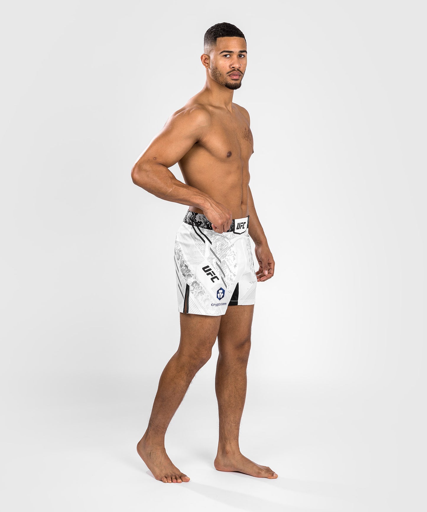 UFC Adrenaline by Venum Personalized Authentic Fight Night Pantalón Corto de Lucha para Hombre - Corte Corto – Blanco