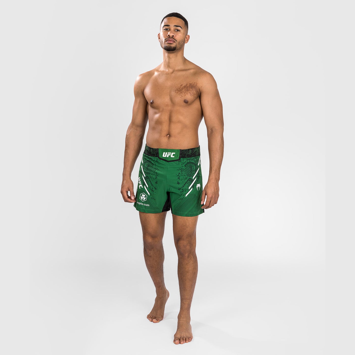Pantalón Corto UFC Adrenaline by Venum Personalized Authentic Fight Night, Hombre - Corte Corto - Verde