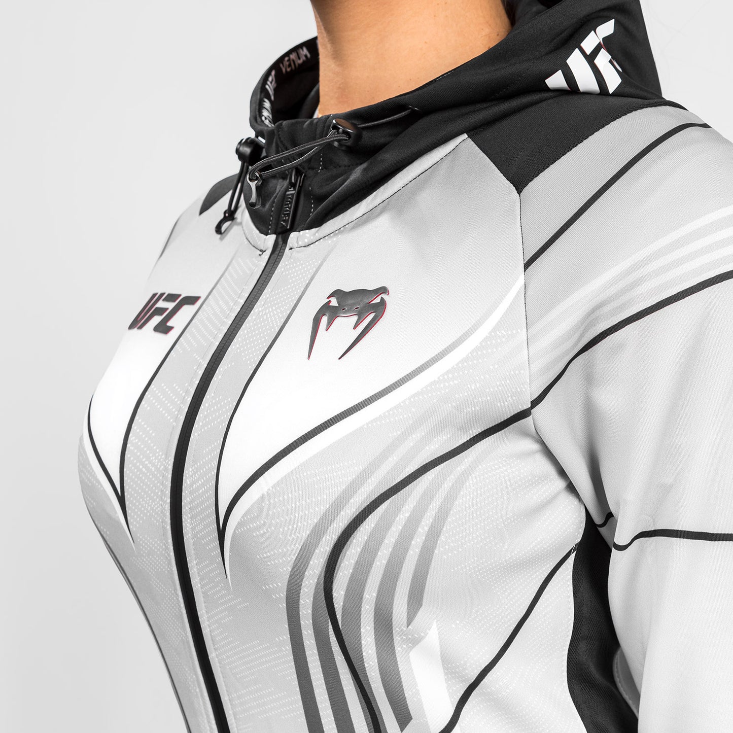 Sudadera con capucha UFC Venum Authentic Fight Night 2.0 para mujer - Blanco
