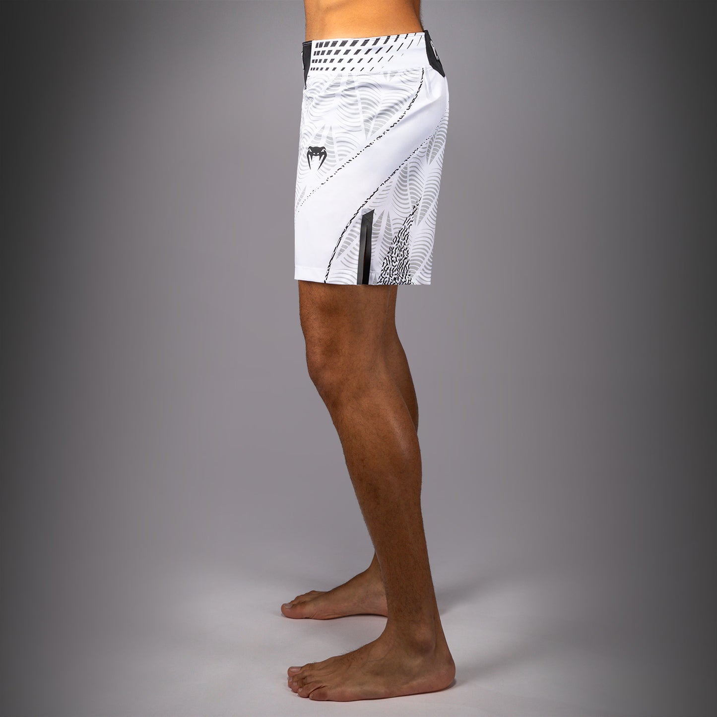 UFC Zenith by Venum Authentic Fight Night Short de pelea ajuste corto Hombre - Blanco