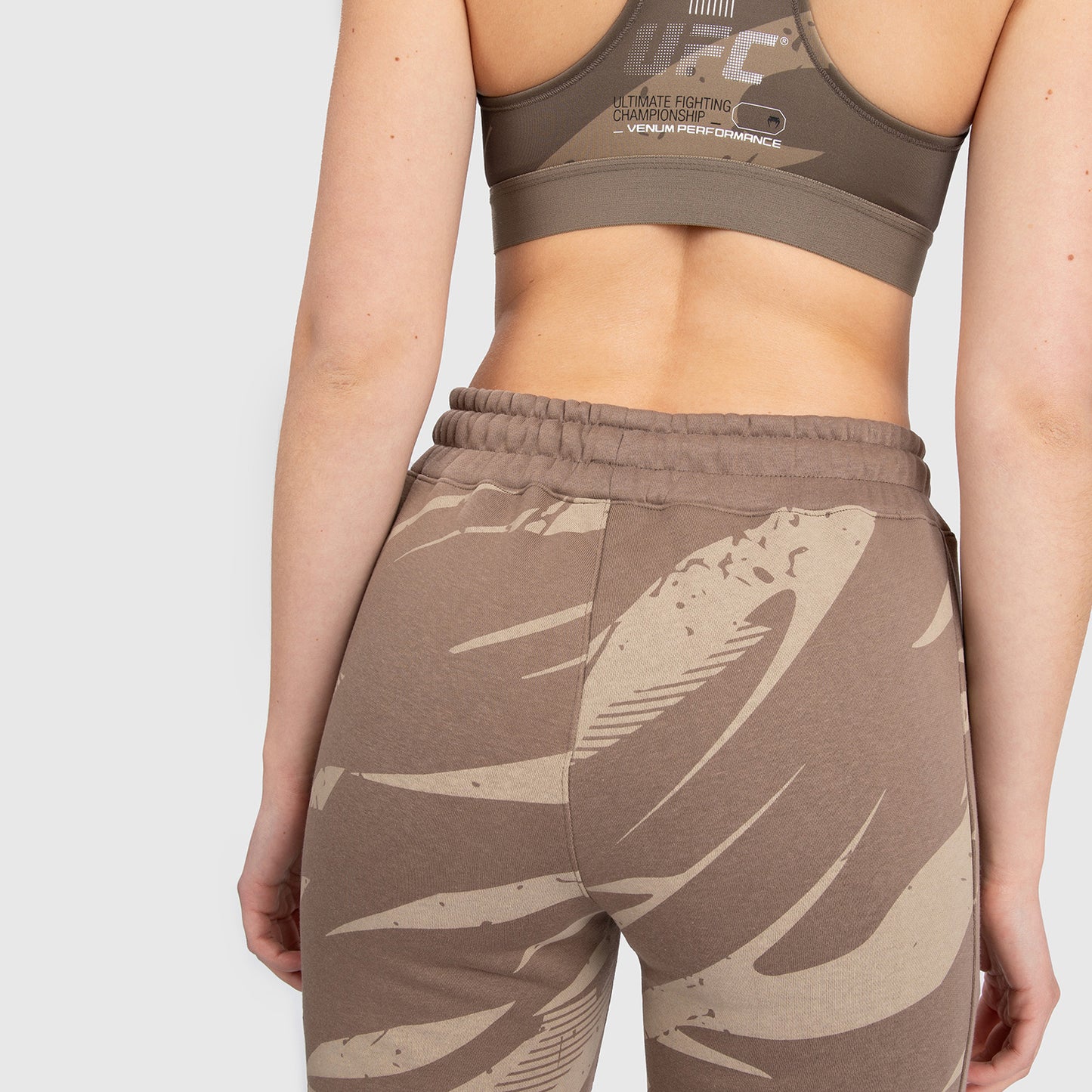 UFC Adrenaline By Venum Fight Week Pantalón de Algodón para Mujer - Desert Camo