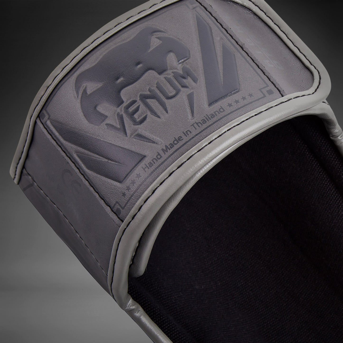 Venum Elite Espinerillas - Gris