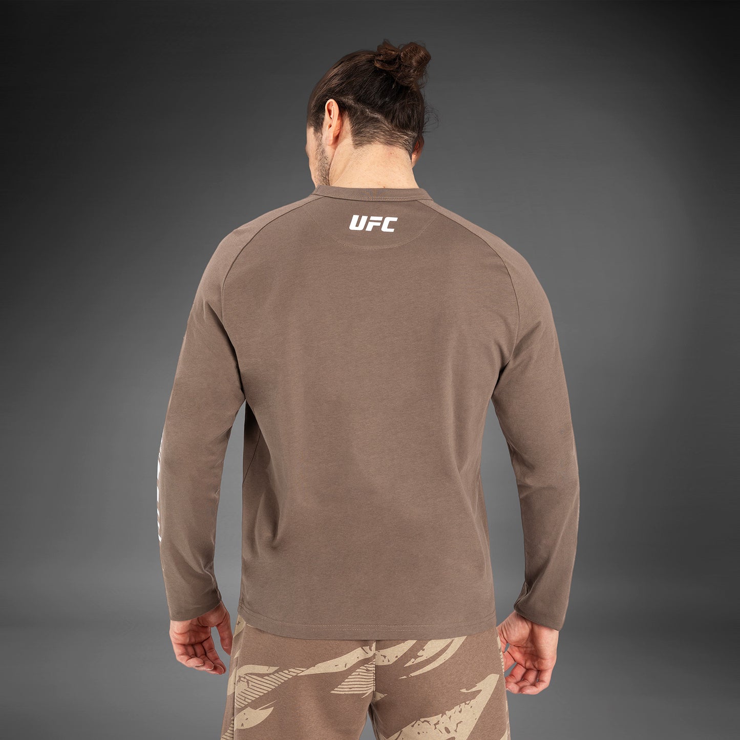 UFC Adrenaline By Venum Fight Week Camiseta de Manga Larga para Hombre - Bronce