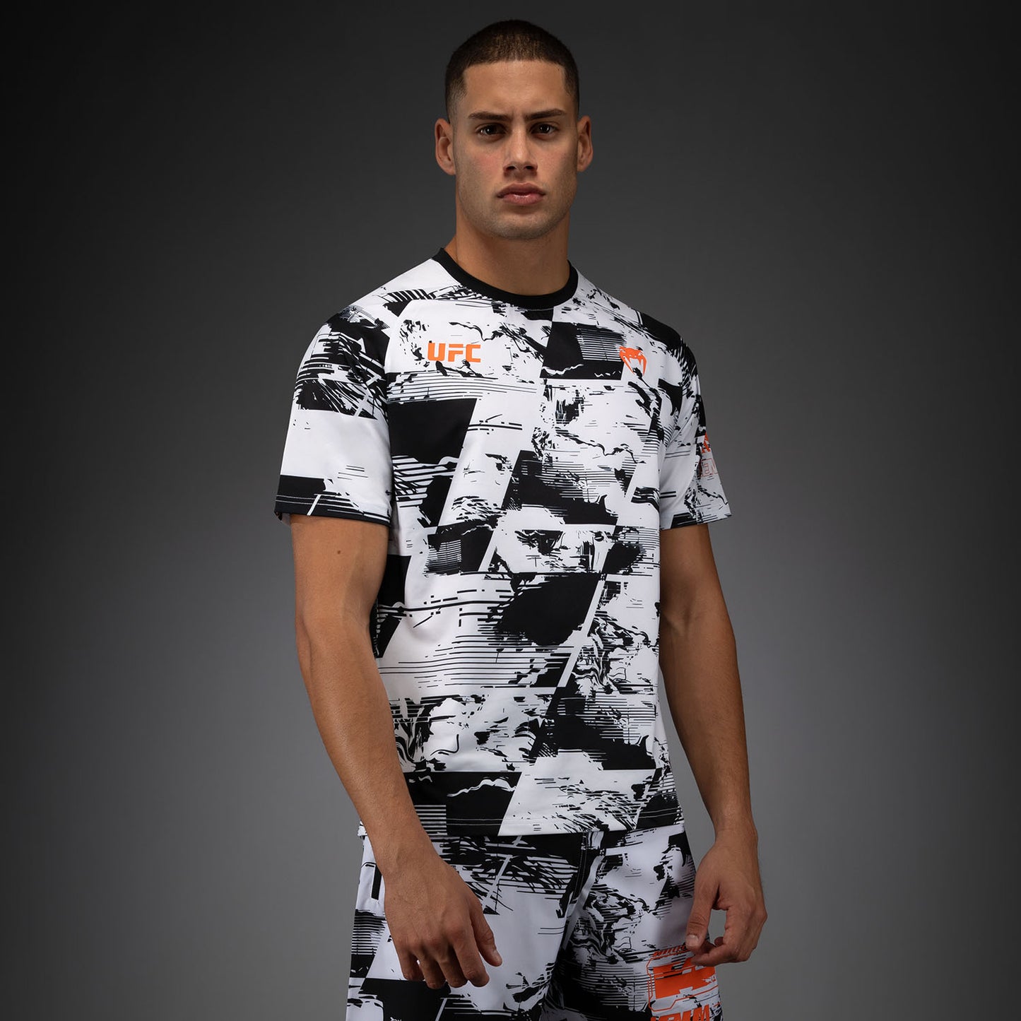 UFC Zenith by Venum Authentic Fight Week Camiseta de manga corta Performance Hombre - Blanco