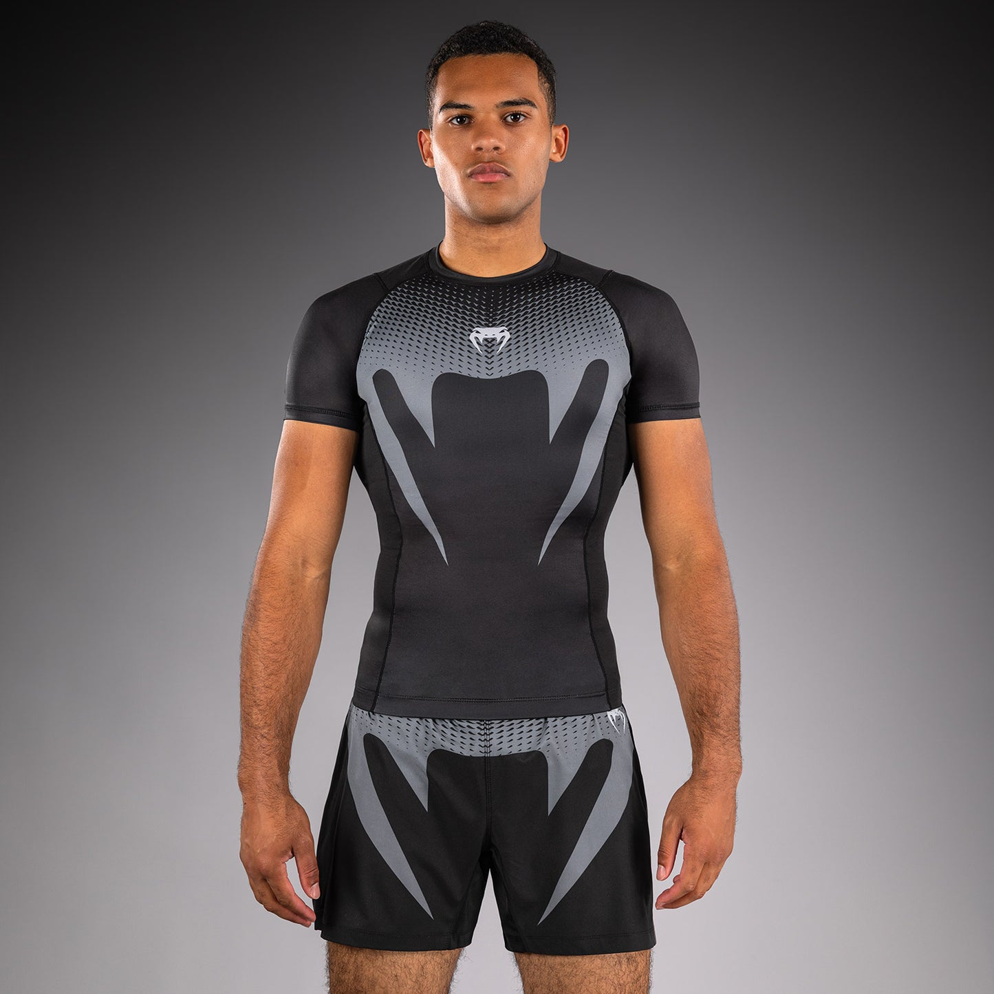 Venum No Gi Rashguards - Negro/Gris Plateado