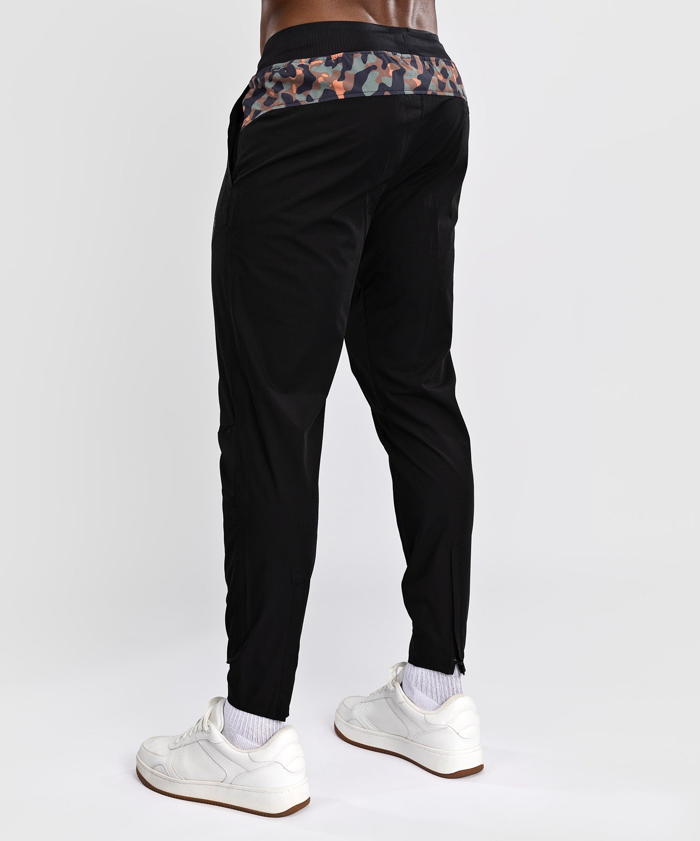 Venum Jungle Ops Joggers para hombre - Negro/Camuflaje cañón