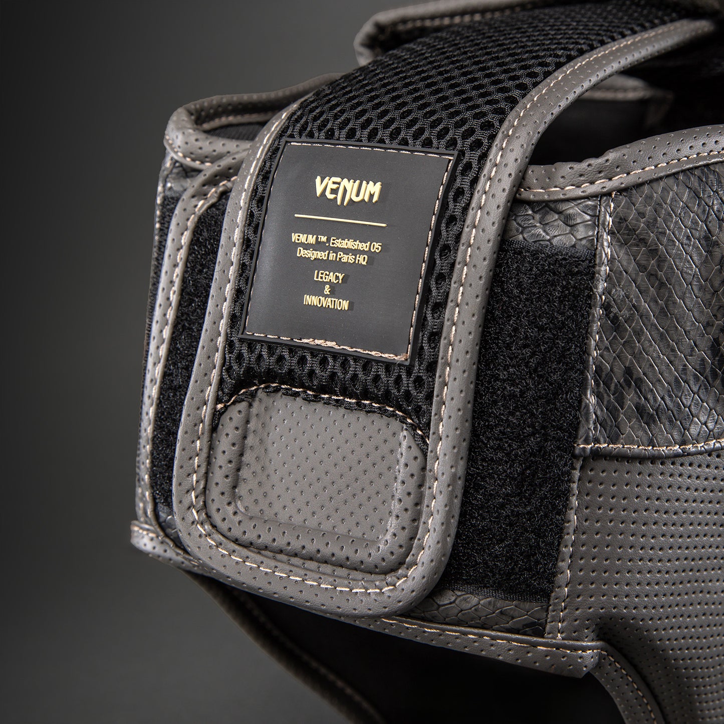 Venum Impact Evo Scales Casco de protección – Gris Oscuro
