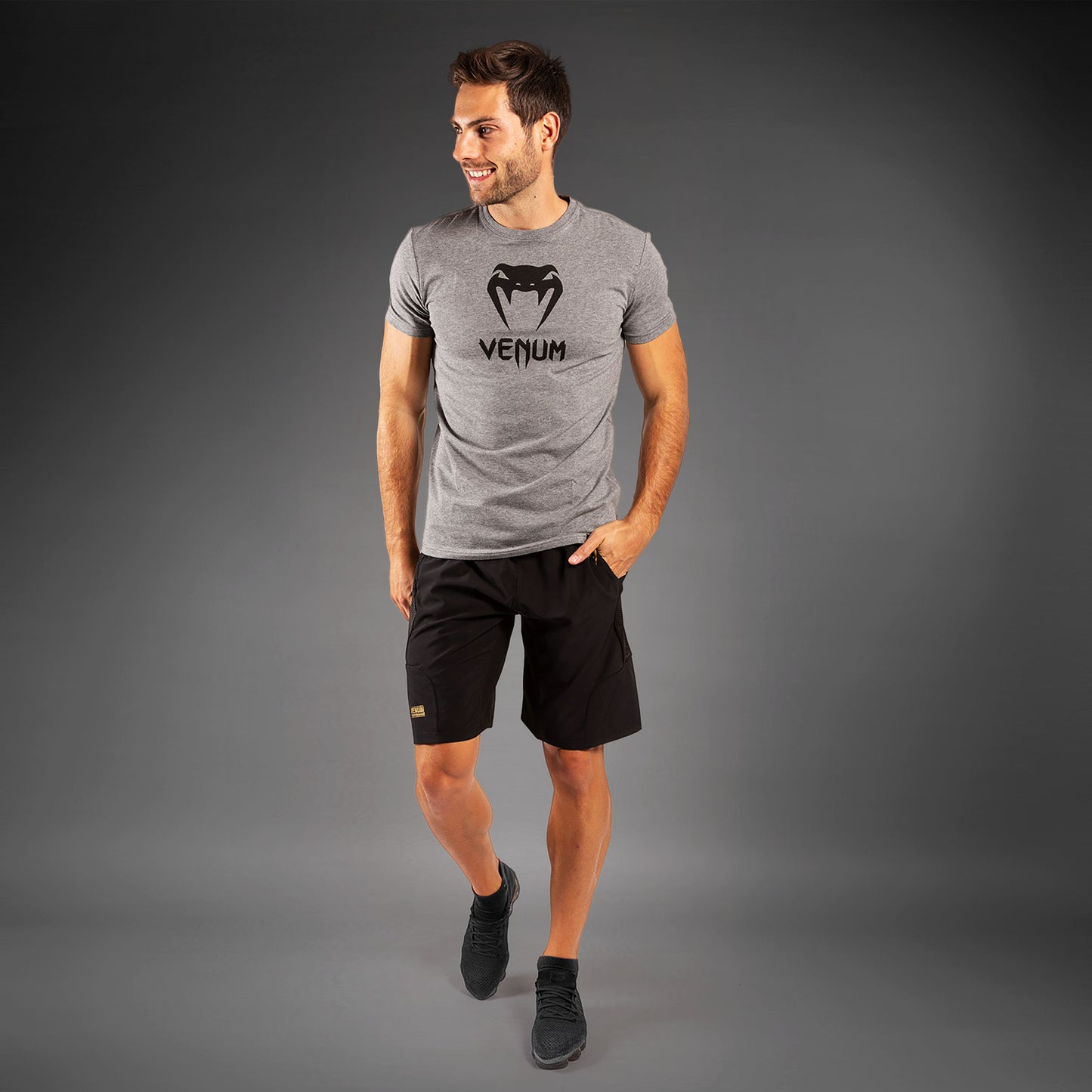 Camiseta Venum Classic – Gris Ceniza