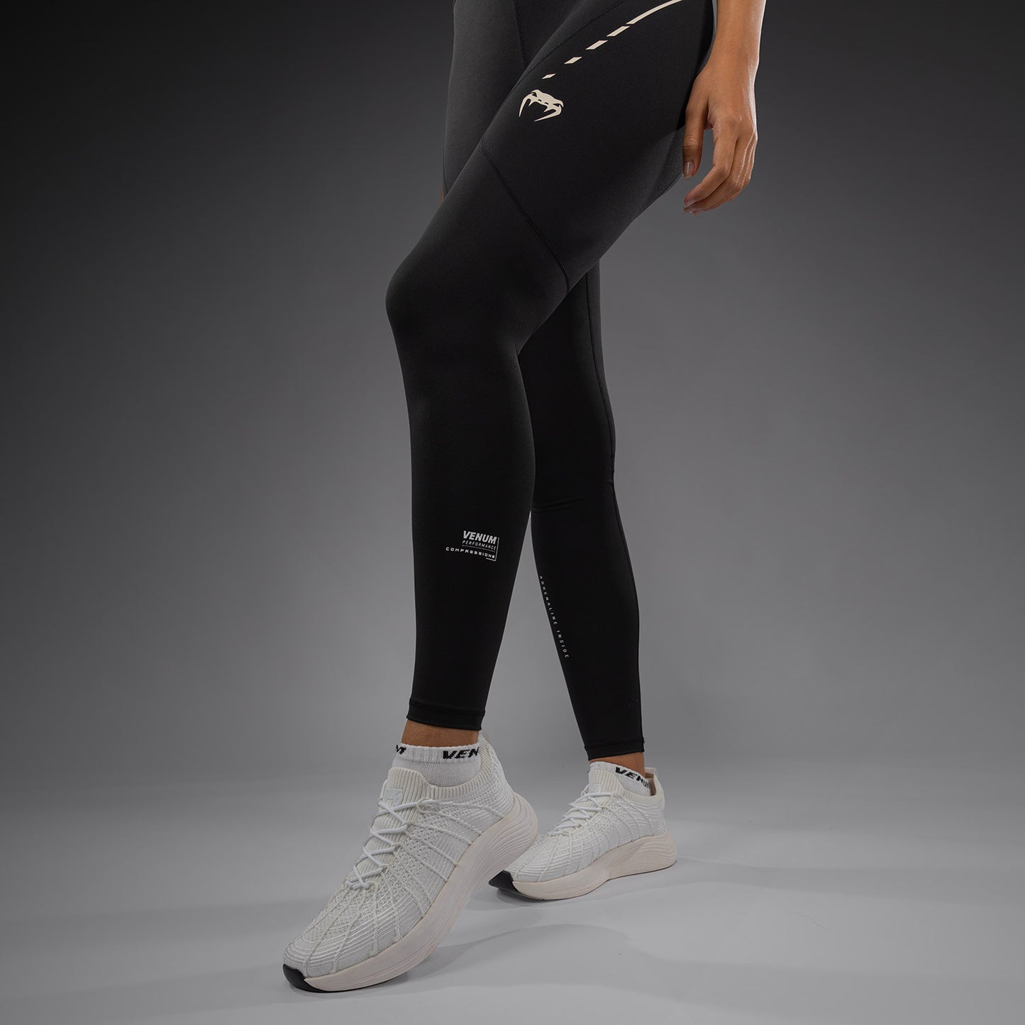 Venum Adrenaline Leggings Mujer – Negro/Marfil