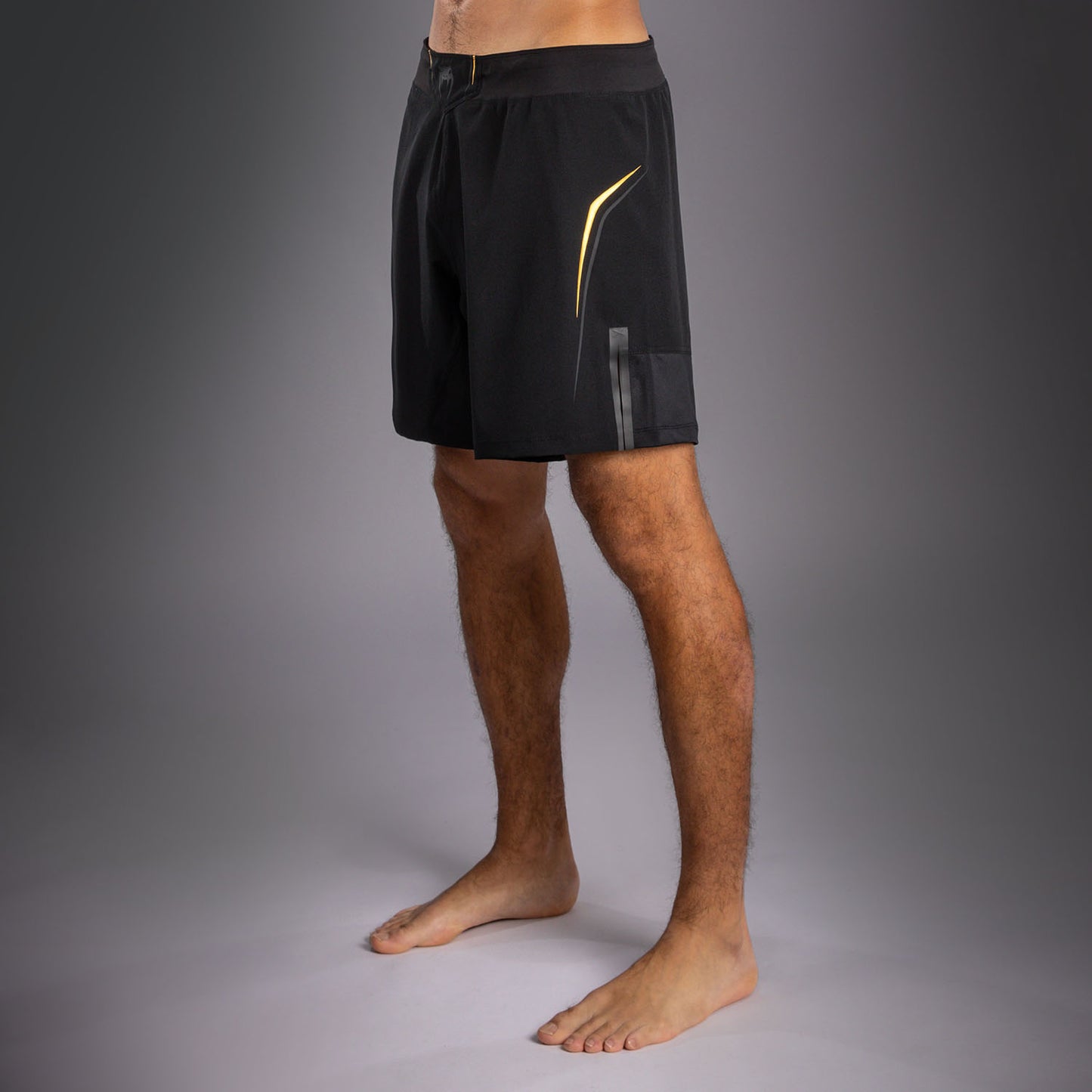 Venum G-Core Pantalón Corto de Combate Negro/Oro